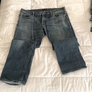 Men’s size 38x30 Silver Jeans, “Allan” Style, EUC